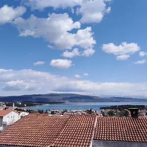 Apartment Goran, Krk Town